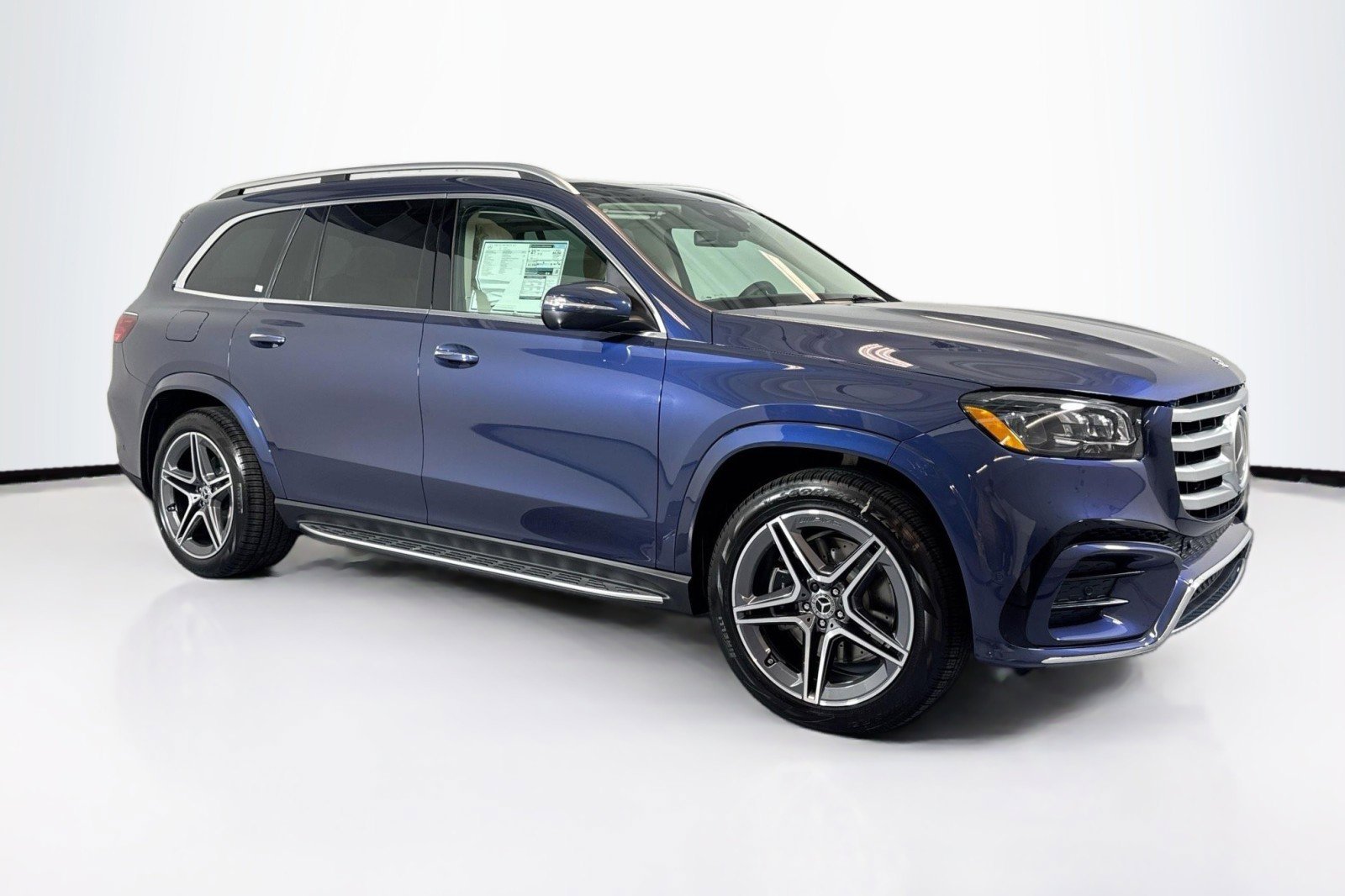 New 2026 Mercedes-Benz GLS 450 4MATIC image 3