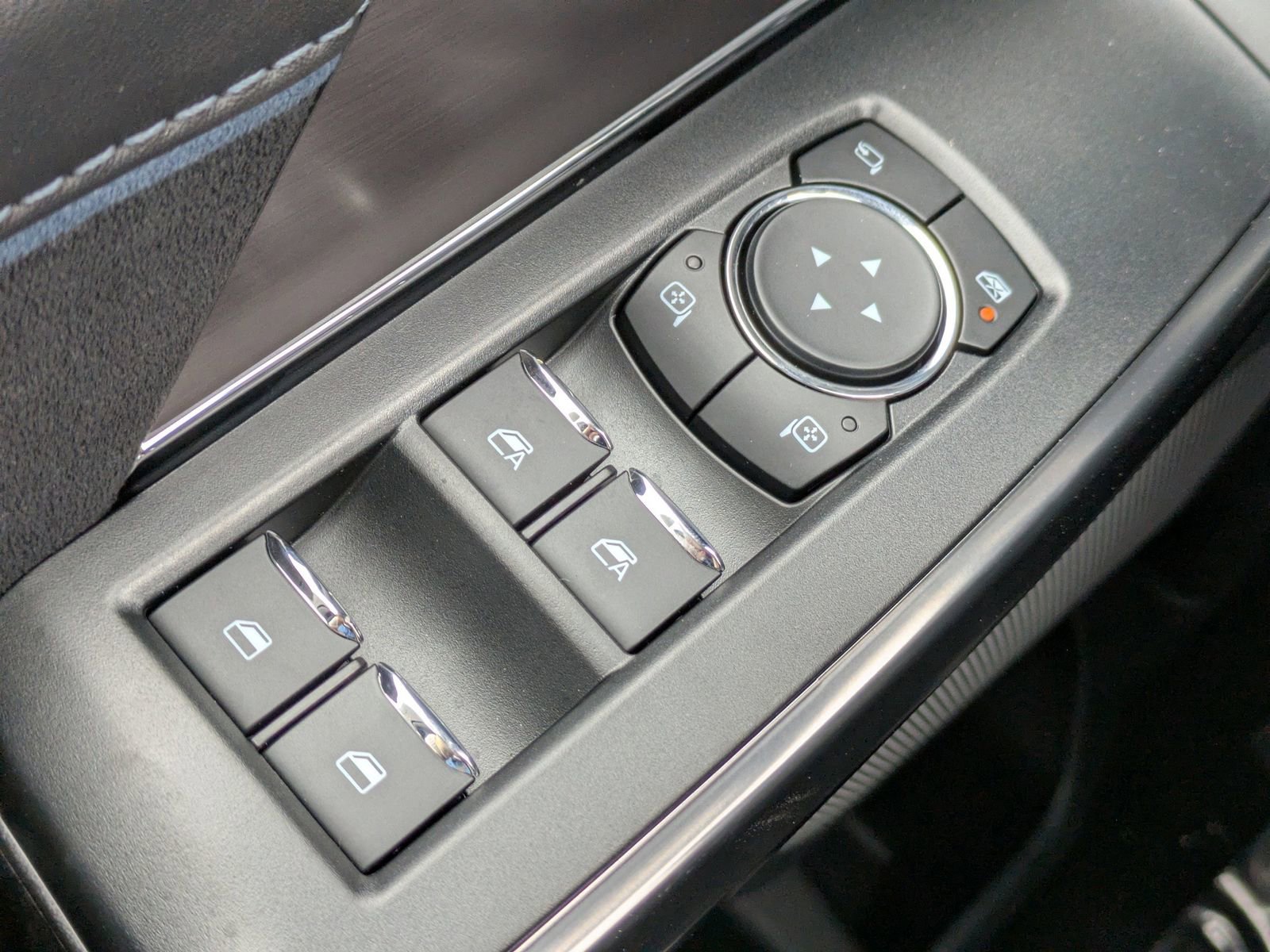 New 2025 Ford F150 Platinum w/ FX4 Off-Road Package image 27