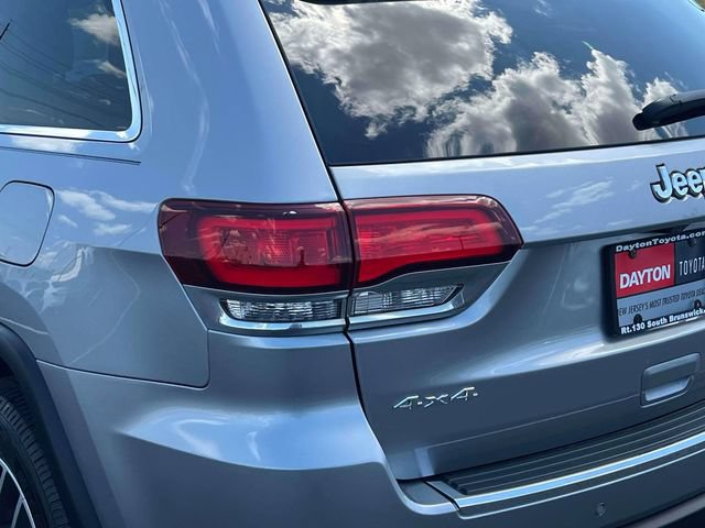 Used 2020 Jeep Grand Cherokee Limited AWD/4WD image 9