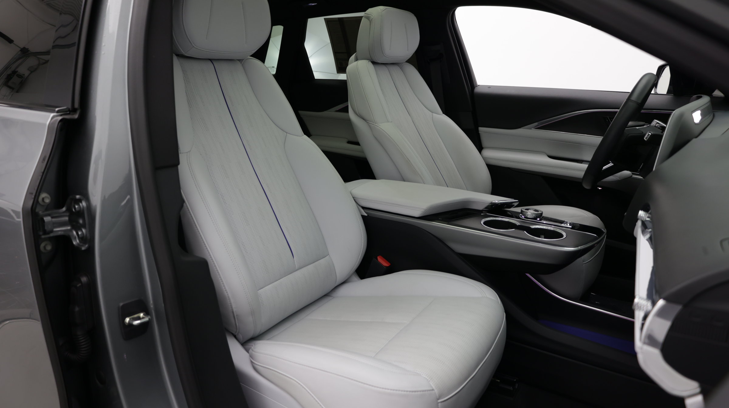 Used 2024 Cadillac Lyriq Luxury RWD image 42