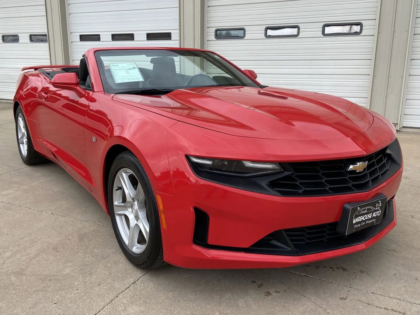 Used 2023 Chevrolet Camaro LT image 3