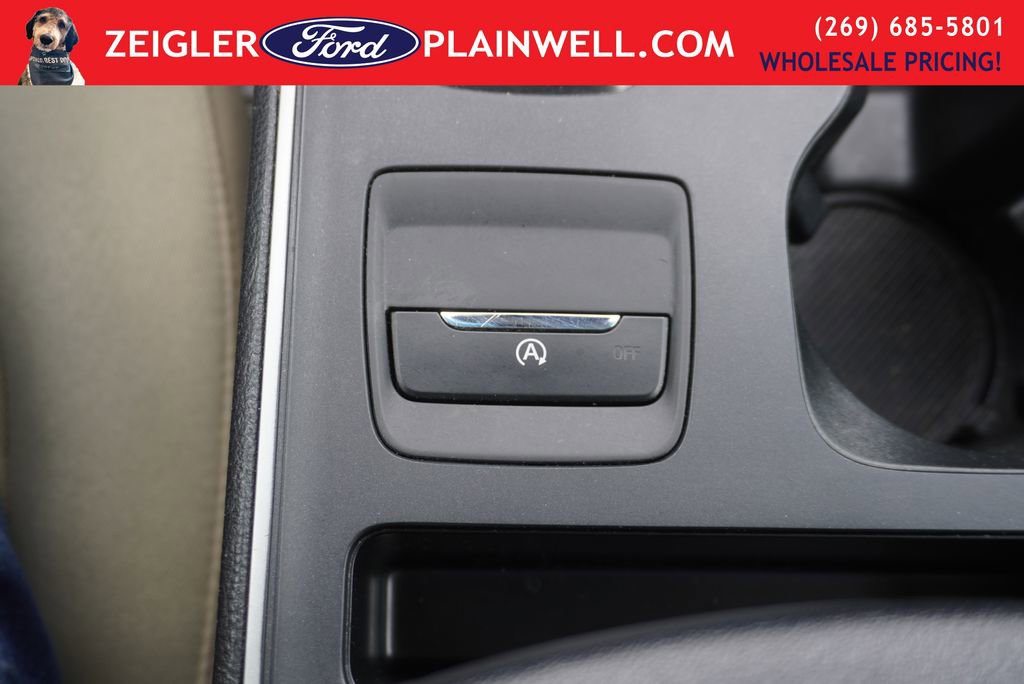 Used 2021 Ford Edge SE image 20