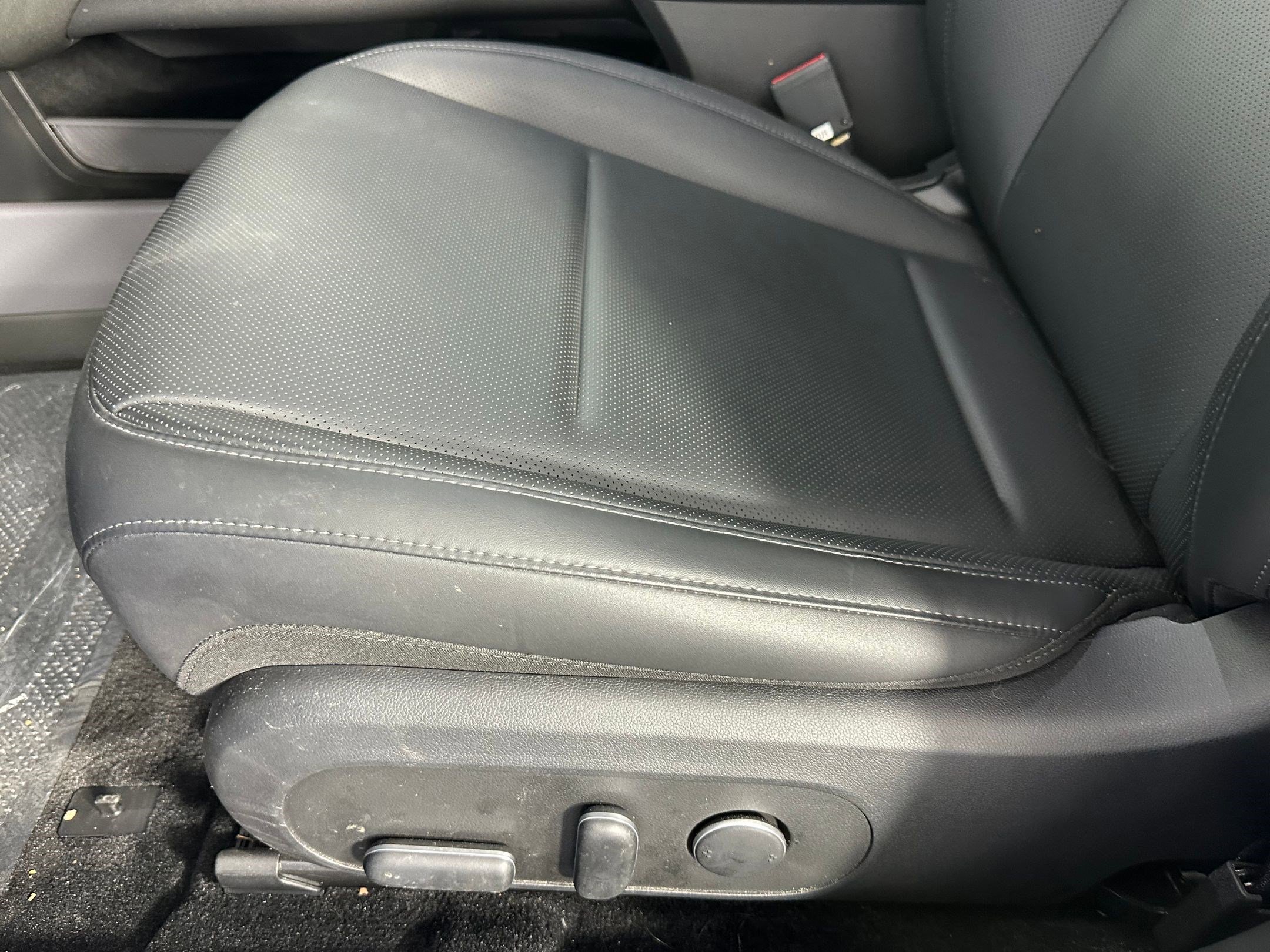 Used 2024 Hyundai Ioniq 6 Limited image 10