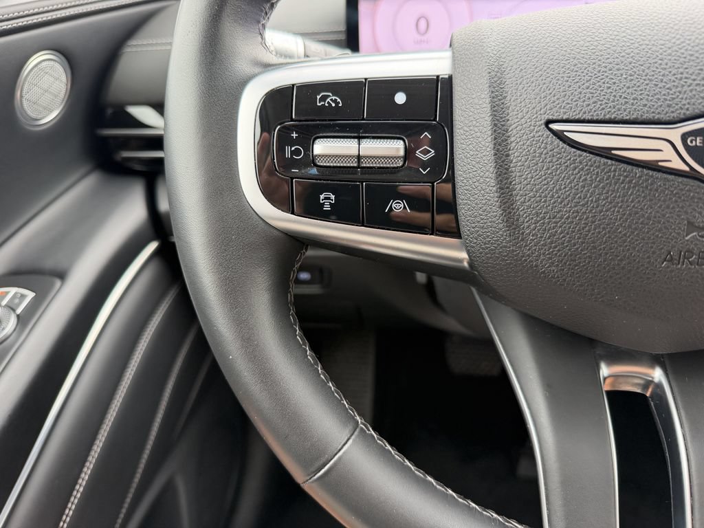 Used 2025 Genesis GV80 2.5T Standard AWD/4WD image 16