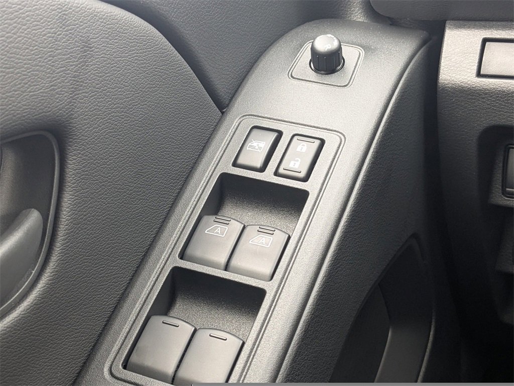 New 2026 Nissan Frontier SV w/ Tow Package image 21