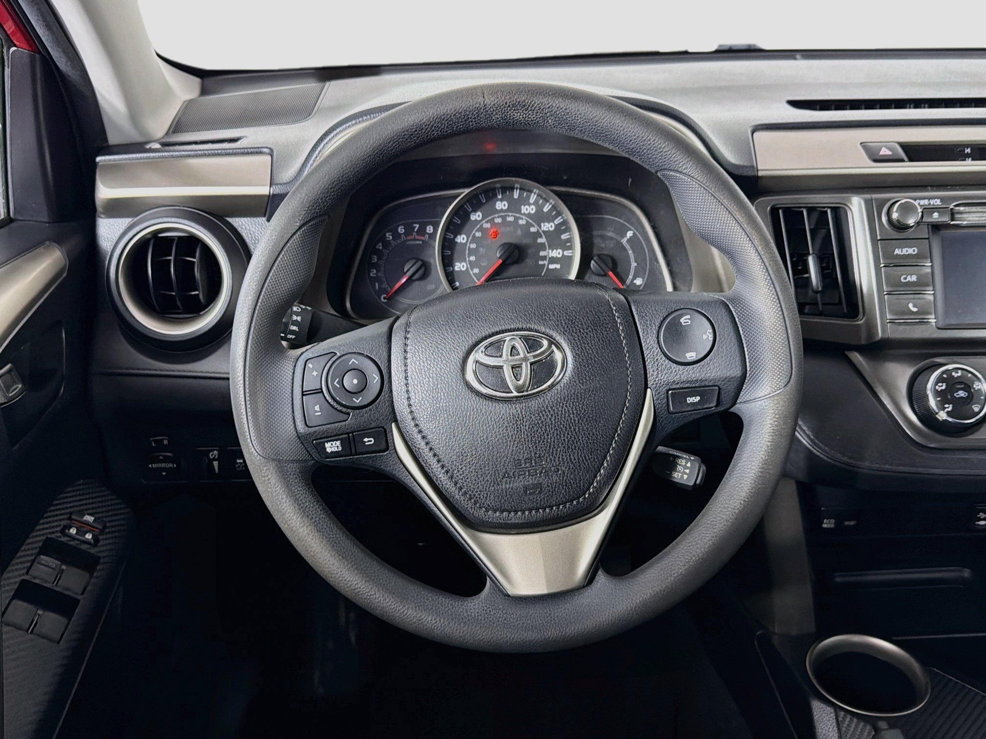 Used 2015 Toyota RAV4 LE FWD image 17