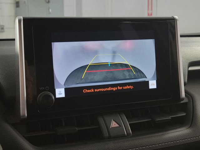 Used 2024 Toyota RAV4 XLE FWD image 18