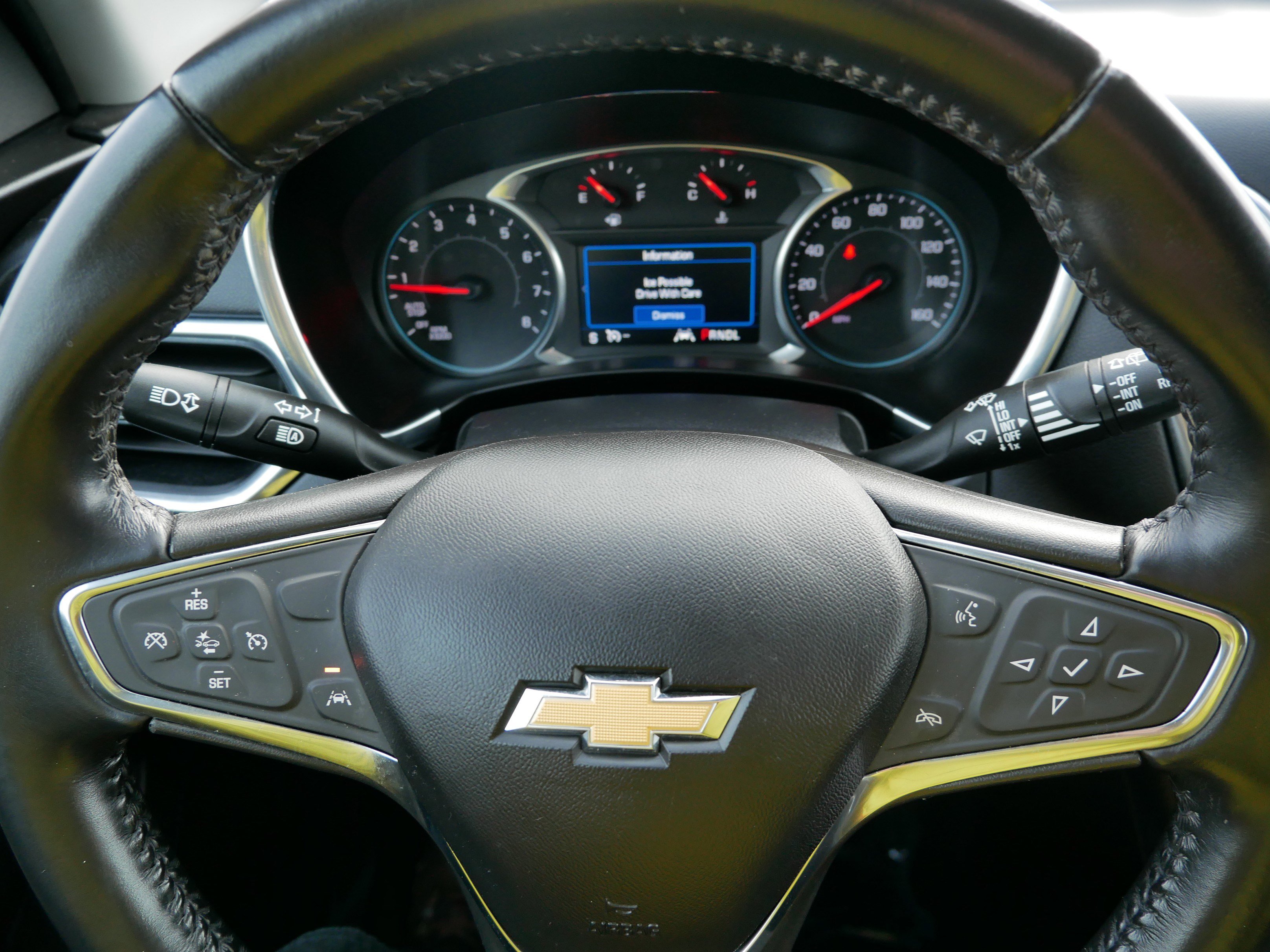 Used 2020 Chevrolet Equinox LT image 25