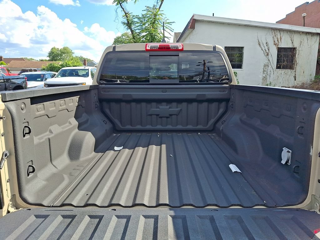 Used 2023 Chevrolet Colorado Z71 w/ Z71 Convenience Package 2 AWD/4WD image 27