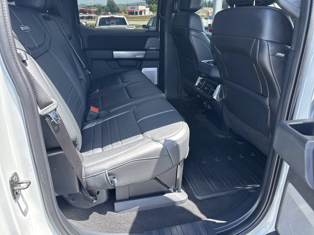 Used 2025 Ford F250 Platinum AWD/4WD image 16