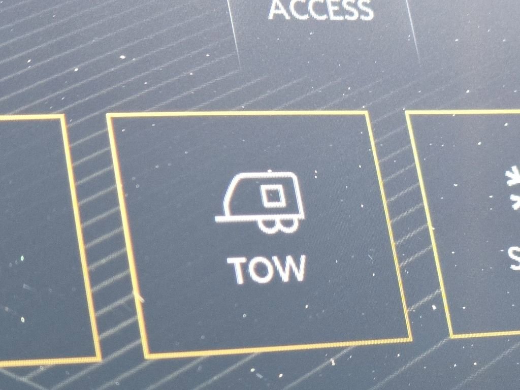 New 2025 INFINITI QX80 Sensory image 7