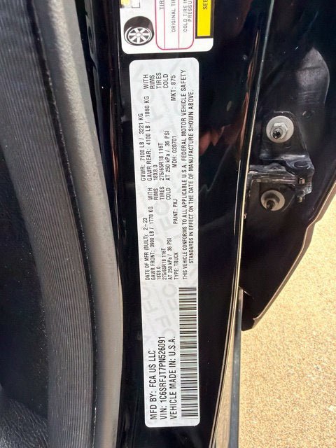 Used 2023 RAM 1500 Laramie AWD/4WD image 30
