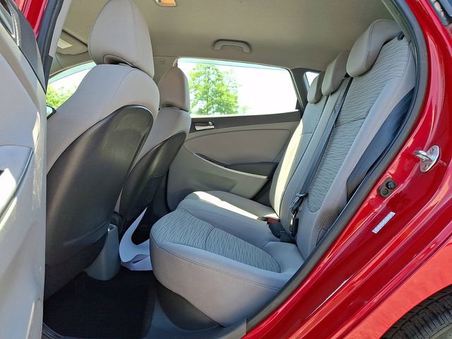Used 2017 Hyundai Accent SE FWD image 12
