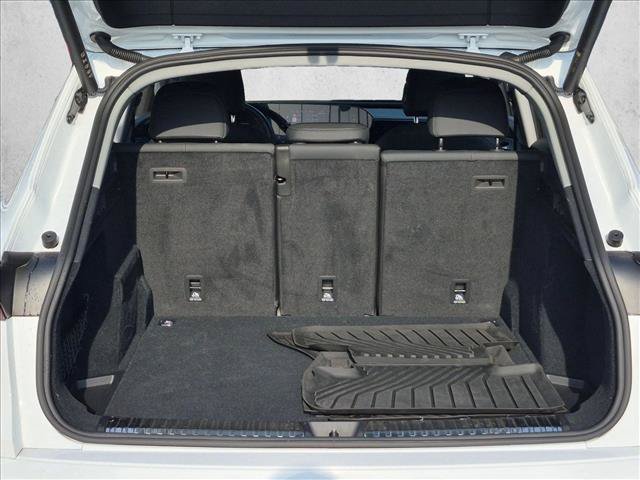 Certified 2025 Audi Q5 Premium w/ Convenience Package AWD/4WD image 6
