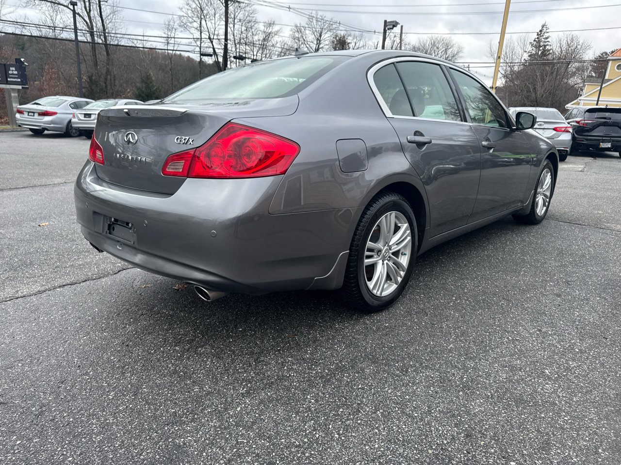 Used 2013 INFINITI G37 x Sedan w/ Premium Pkg image 9