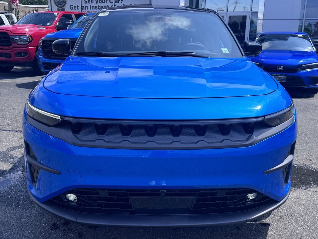 New 2025 Jeep Wagoneer S Limited image 2