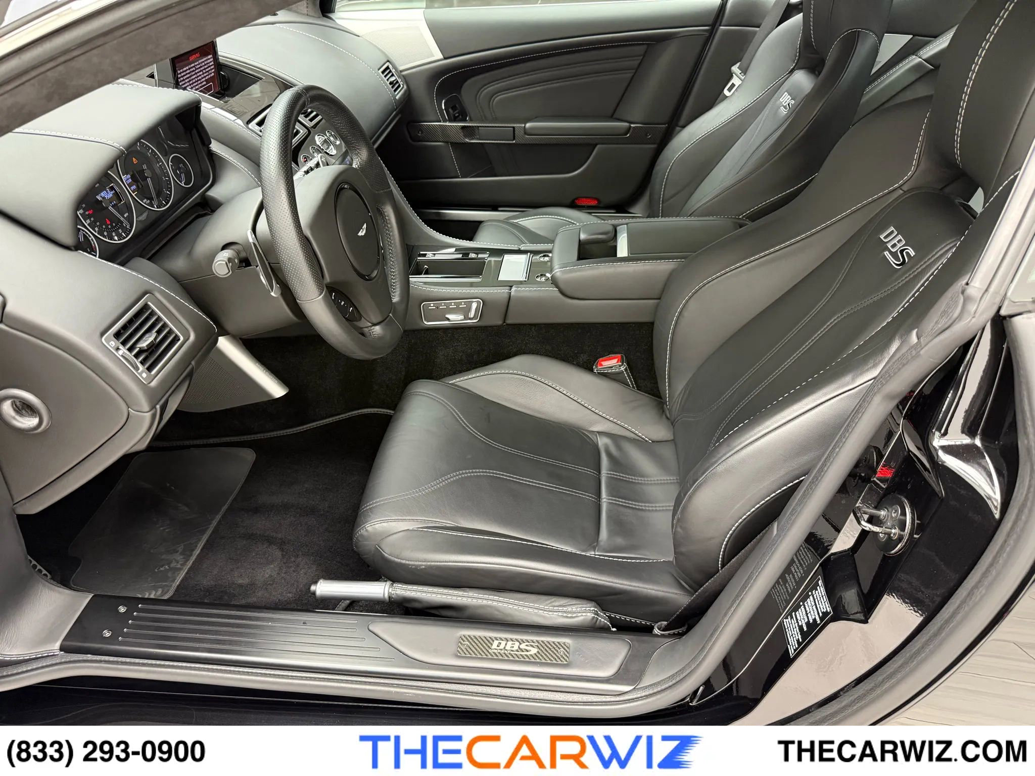 Used 2012 Aston Martin DBS Coupe image 44