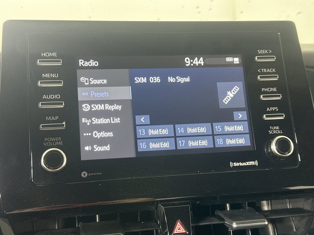 Used 2024 Toyota Camry SE FWD image 31
