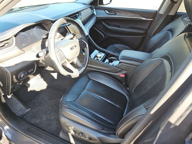 Used 2022 Jeep Grand Cherokee L Limited image 20