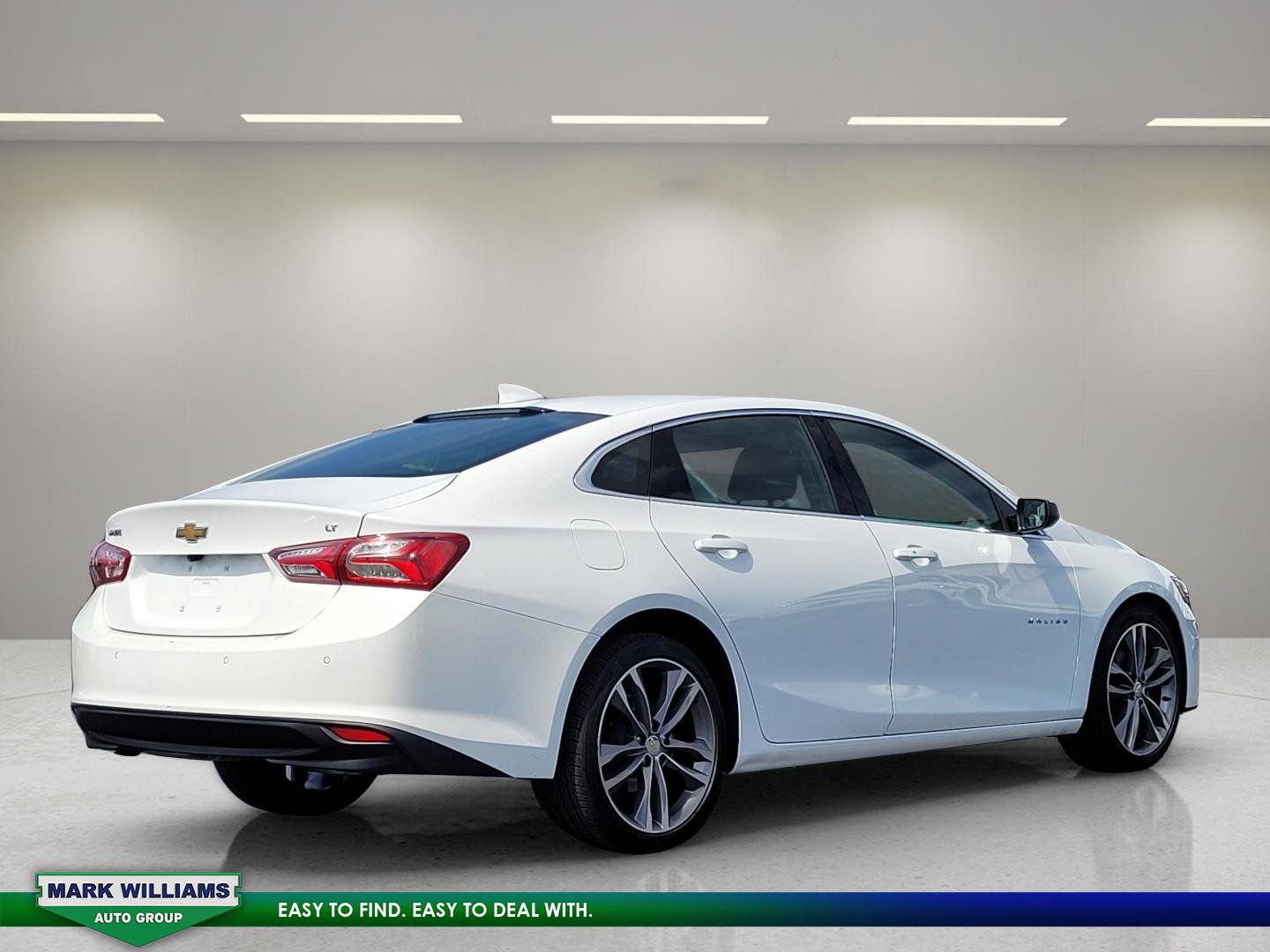 Used 2024 Chevrolet Malibu LT image 4