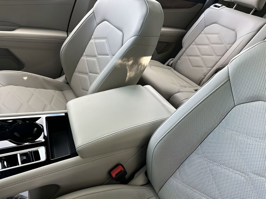 New 2026 Volkswagen Atlas SE image 21