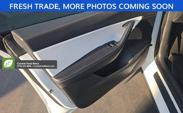 Used 2022 Tesla Model Y Long Range AWD/4WD image 12