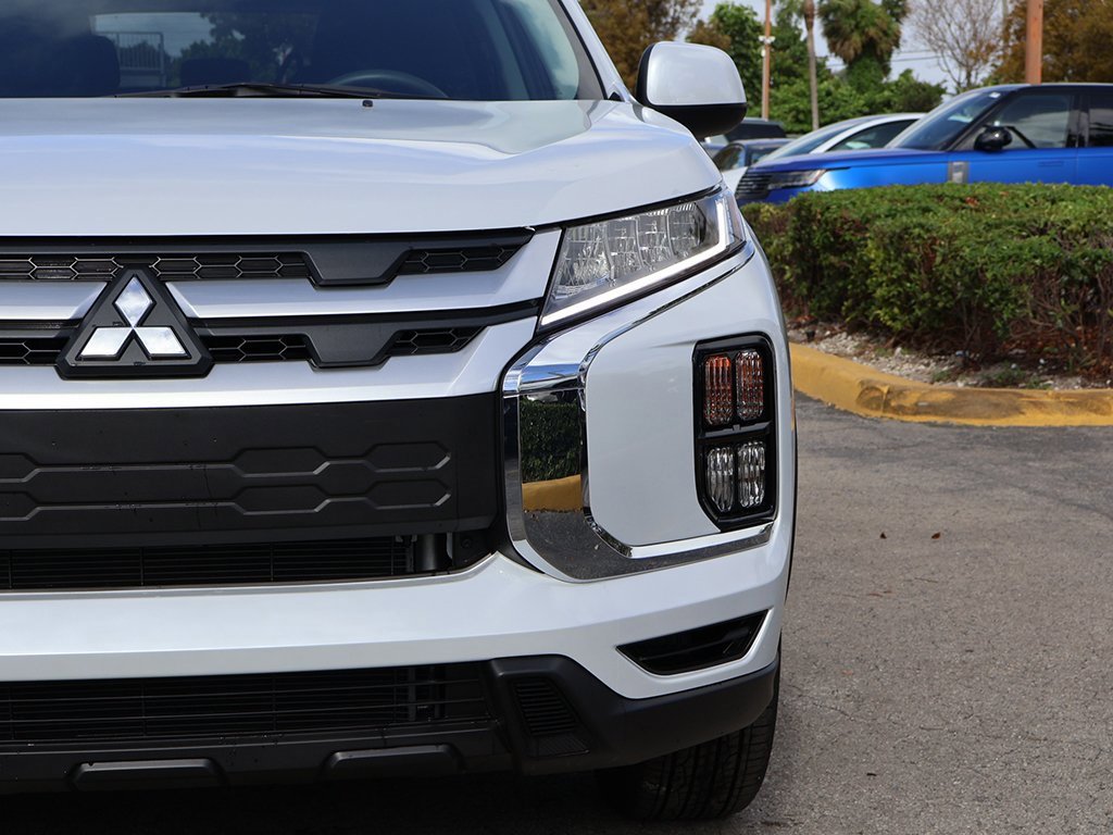 New 2025 Mitsubishi Outlander Sport ES image 11