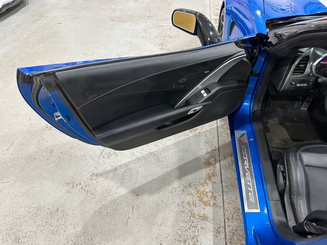 Used 2014 Chevrolet Corvette Stingray Convertible w/ 2LT Preferred Equipment Group RWD image 15
