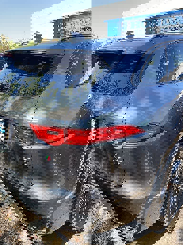 Used 2019 Jaguar F-PACE S AWD/4WD image 7