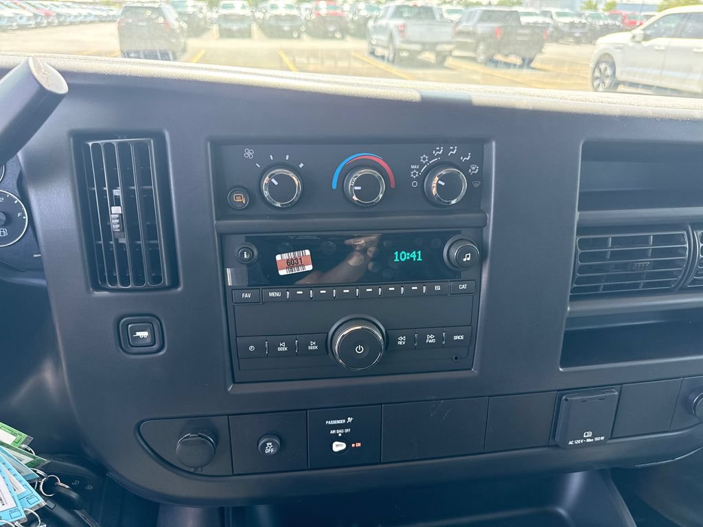 New 2026 GMC Savana 2500 Extended w/ Driver Convenience Package RWD image 18