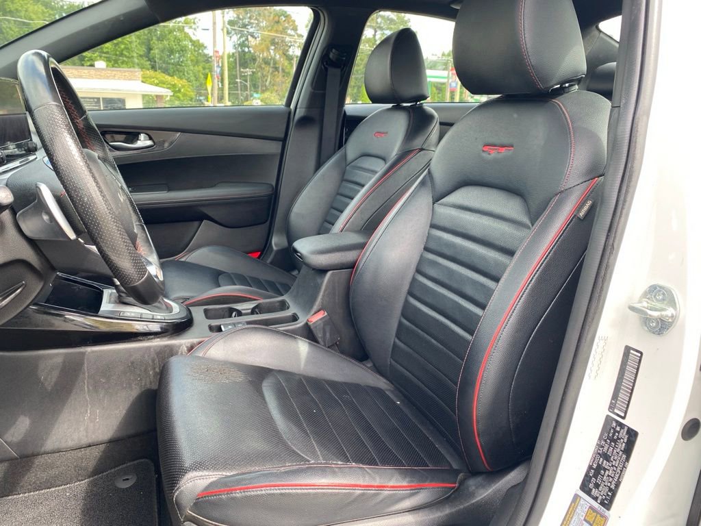 Used 2023 Kia Forte GT w/ GT2 Package image 10