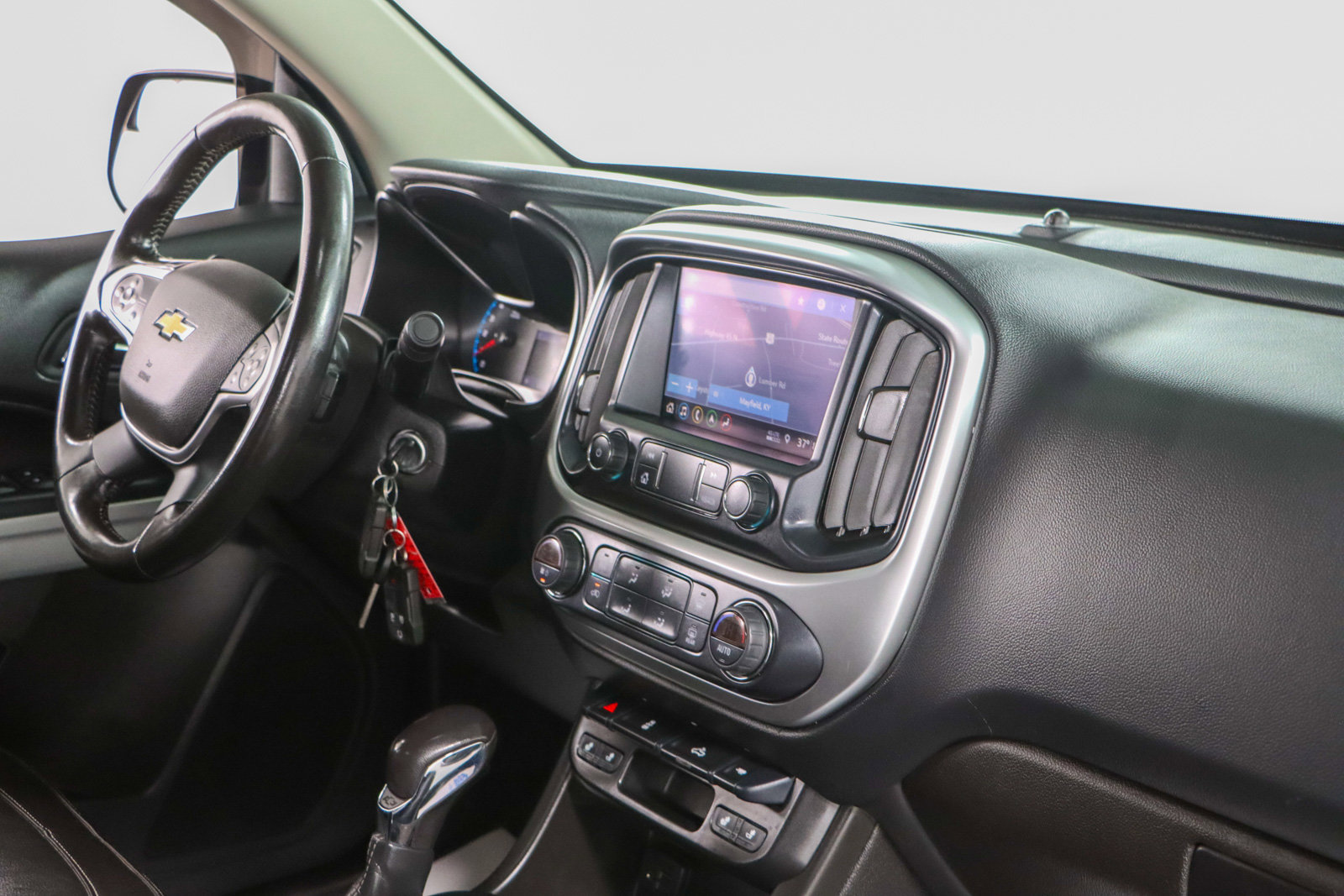 Used 2022 Chevrolet Colorado LT w/ Luxury Package image 26