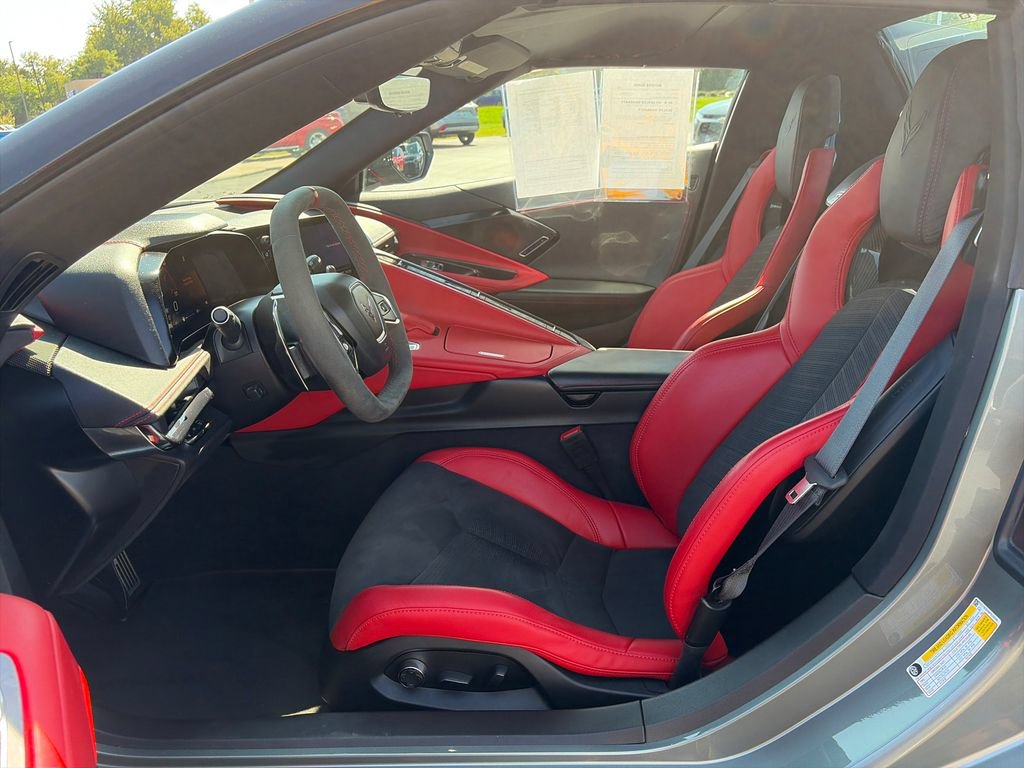 Used 2023 Chevrolet Corvette Stingray Preferred Conv w/ Stealth Interior Trim Package RWD image 14