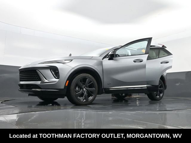 Used 2024 Buick Envision Sport Touring AWD/4WD image 31