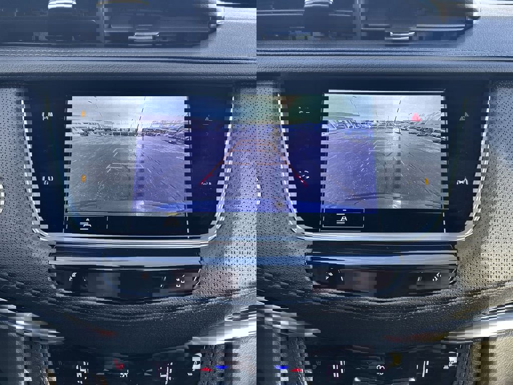 Certified 2024 Cadillac XT6 Luxury image 17