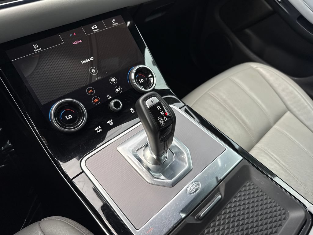 Used 2020 Land Rover Range Rover Evoque SE AWD/4WD image 23