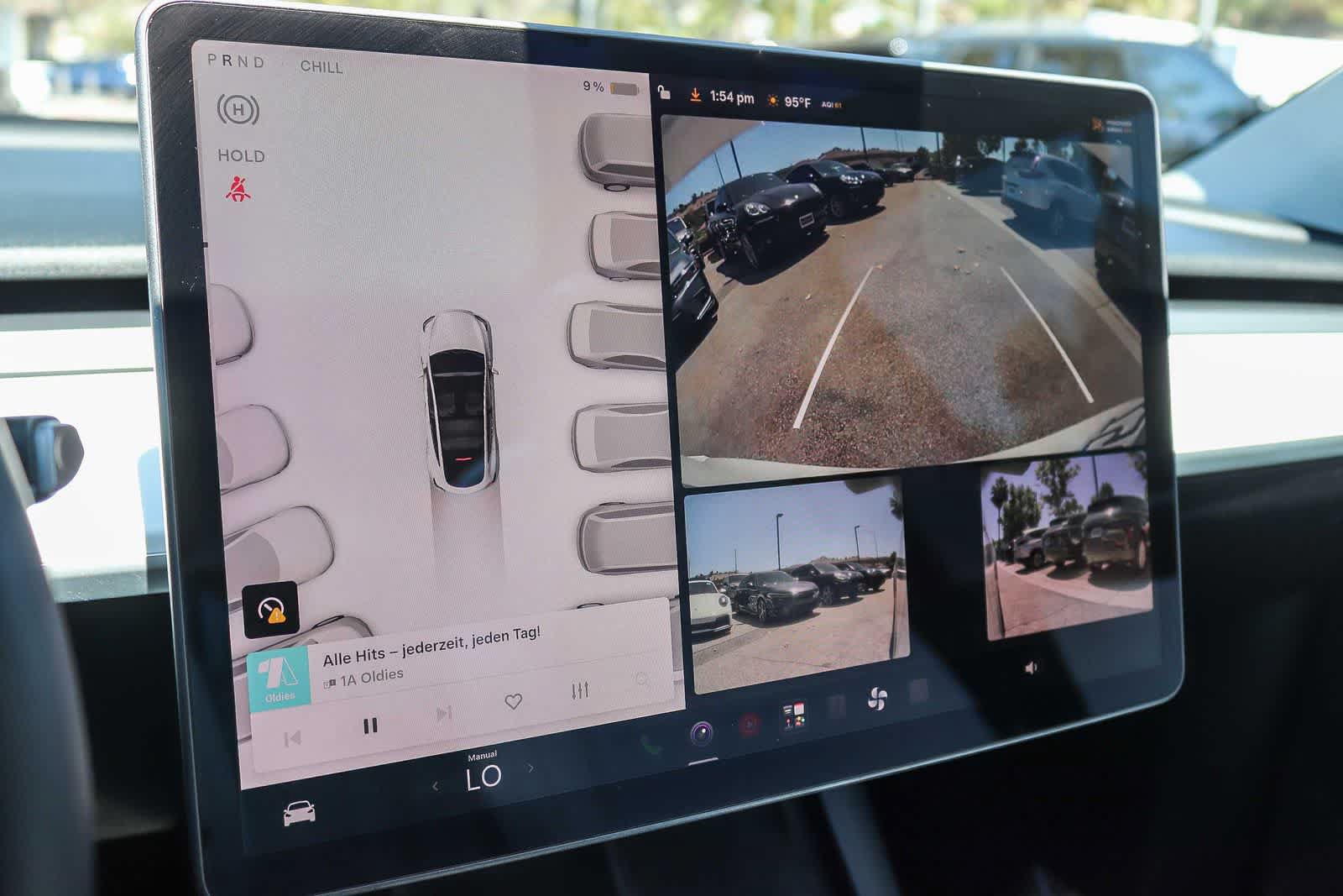 Used 2021 Tesla Model Y Long Range AWD/4WD image 22