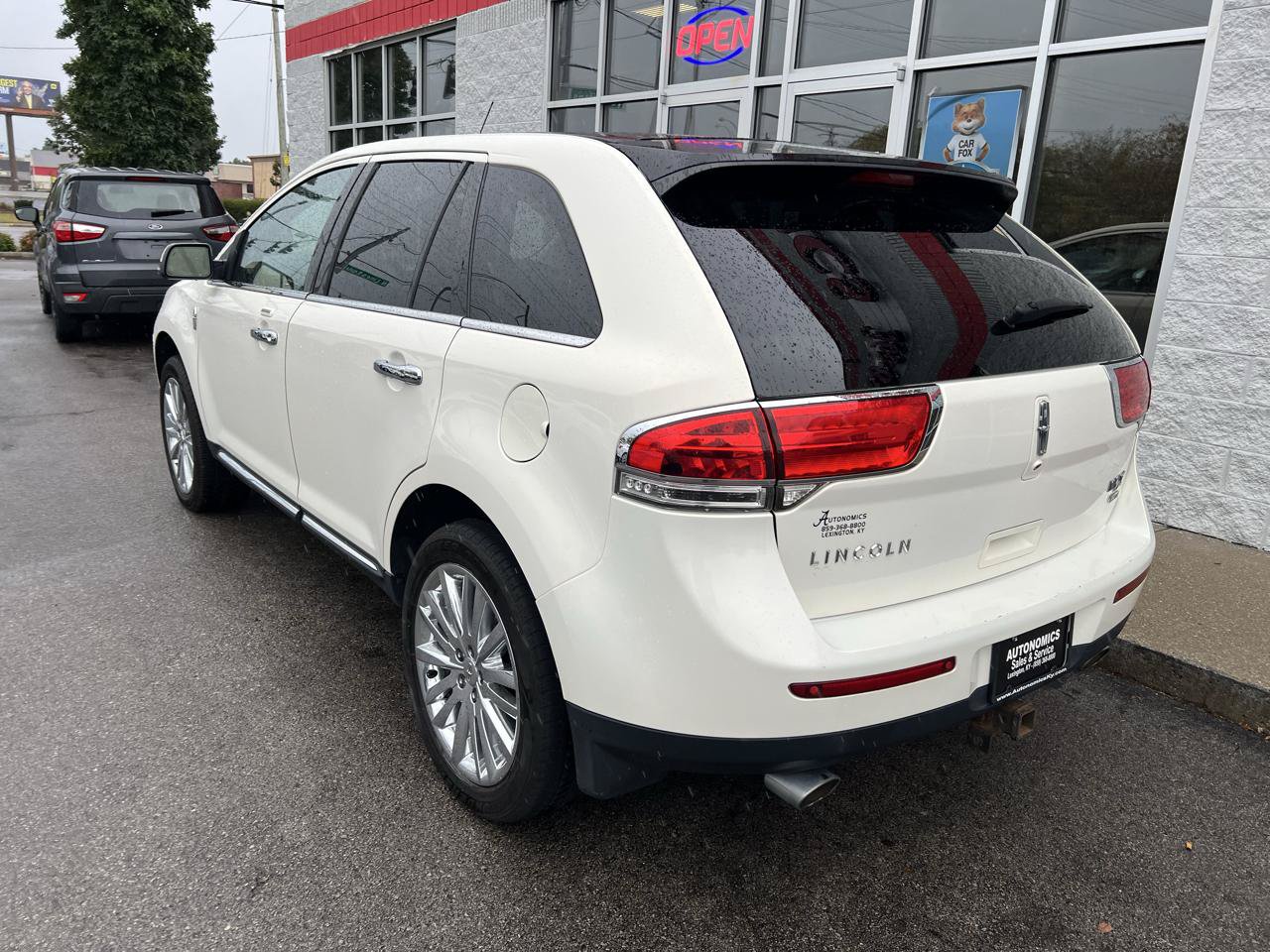 Used 2013 Lincoln MKX AWD image 5