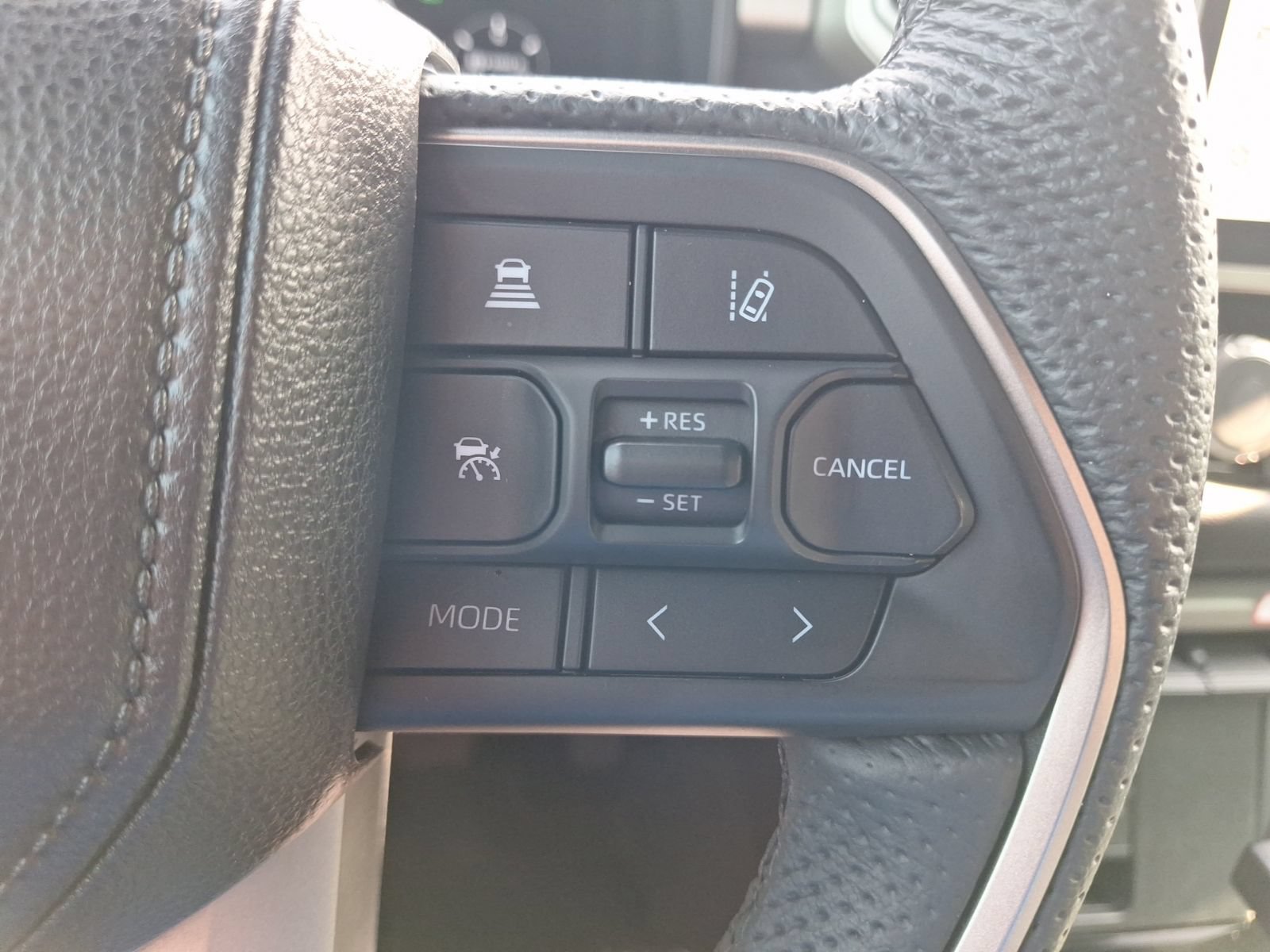 Used 2026 Toyota Tundra Limited w/ Power Package AWD/4WD image 21