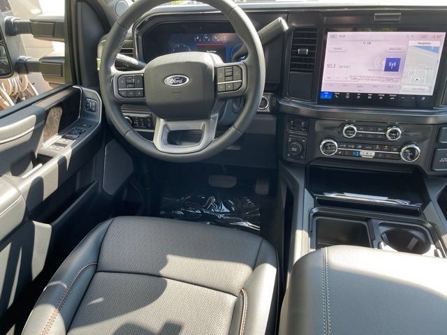 New 2026 Ford F250 Lariat w/ Black Appearance Package AWD/4WD image 8