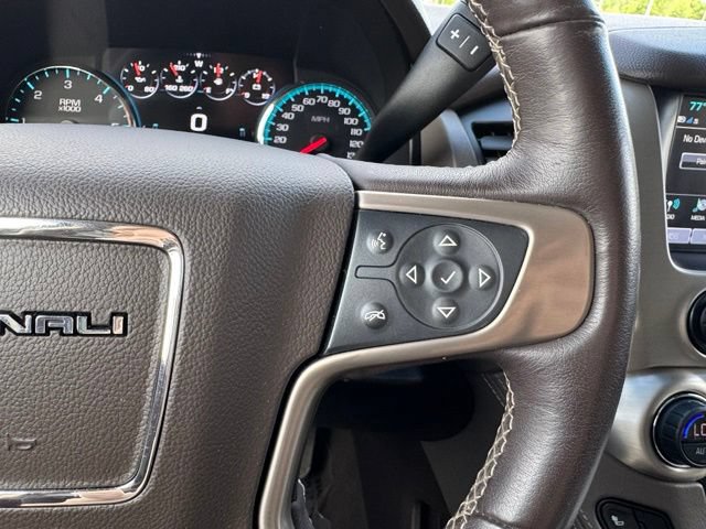 Used 2019 GMC Yukon Denali AWD/4WD image 25