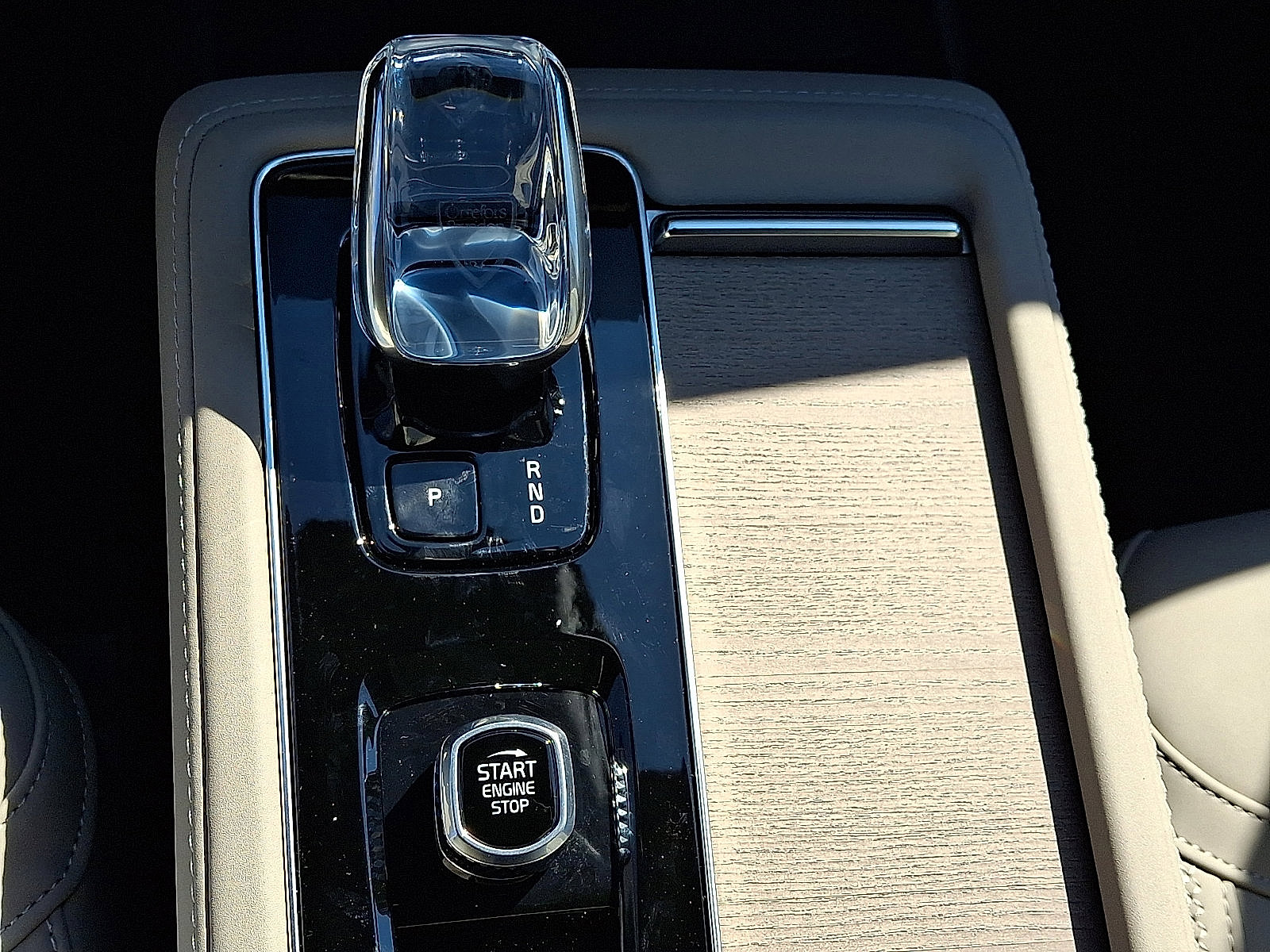 New 2026 Volvo XC90 B6 Plus w/ Protection Package Premier AWD/4WD image 10