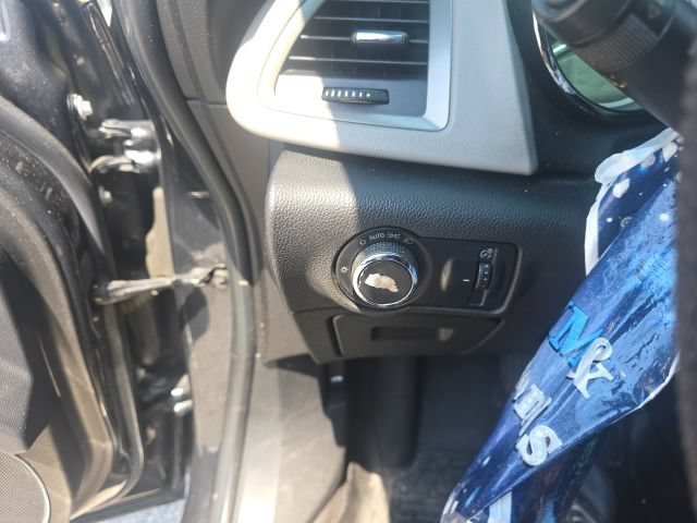 Used 2014 Buick Verano FWD image 12