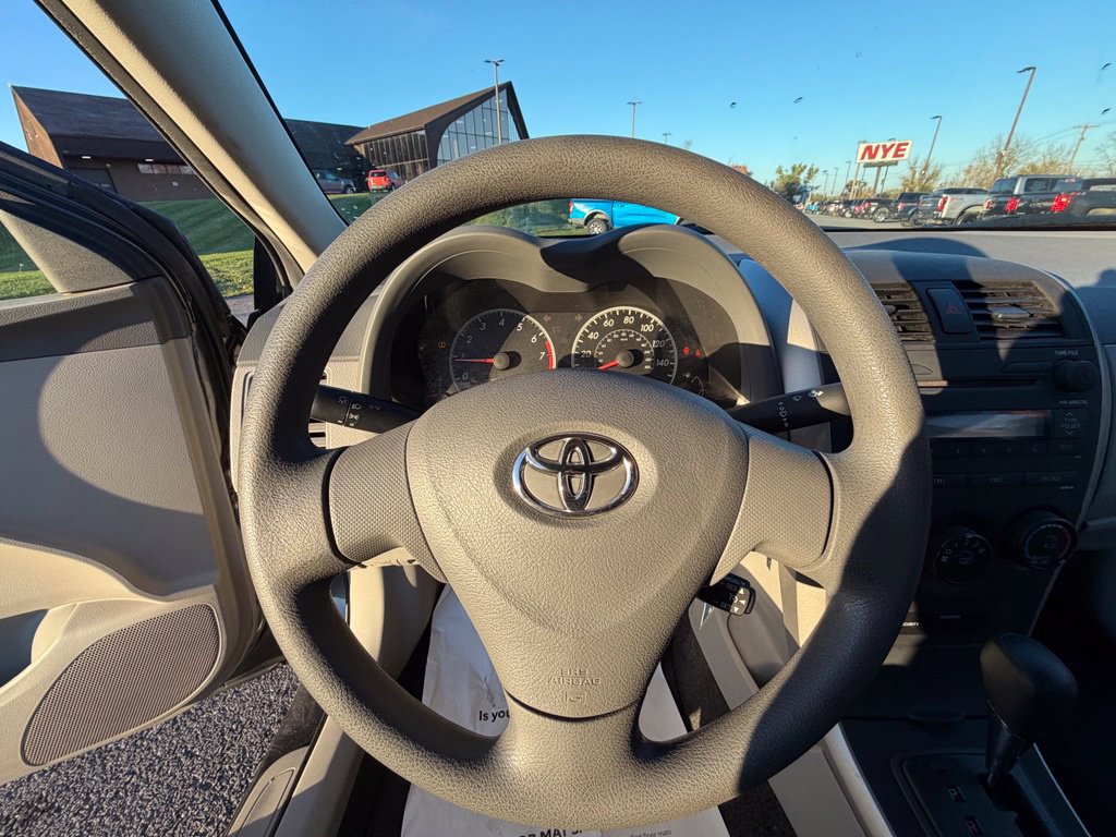 Used 2009 Toyota Corolla LE w/ All Weather Guard Pkg FWD image 25