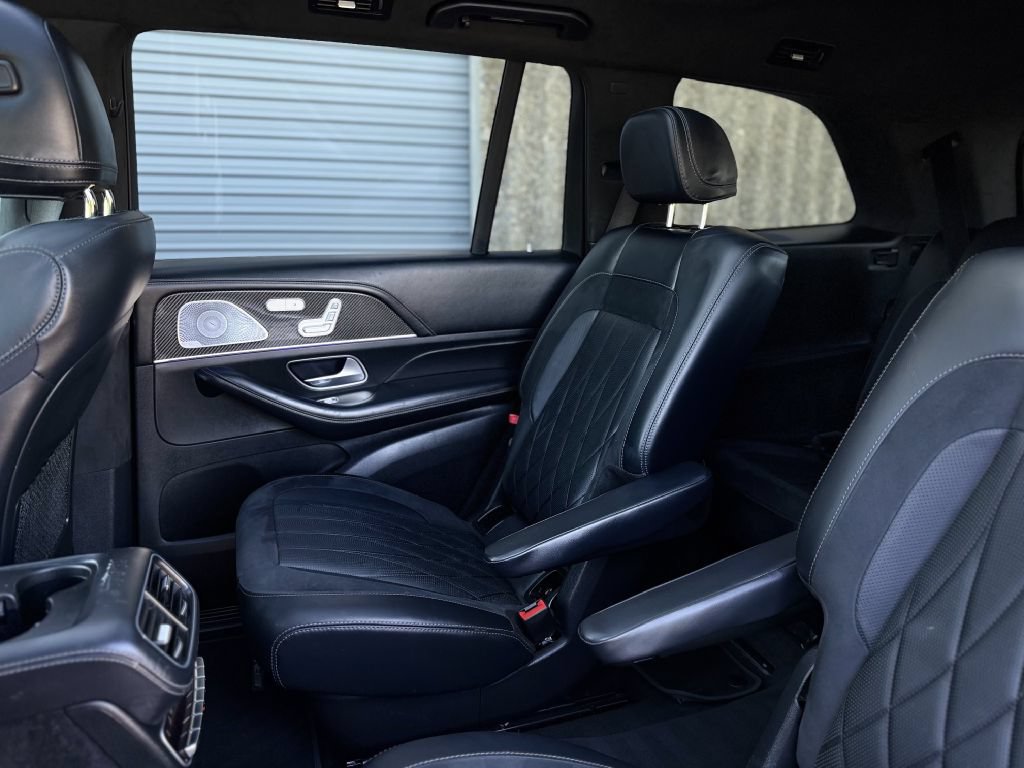 Used 2024 Mercedes-Benz GLS 63 AMG 4MATIC image 17