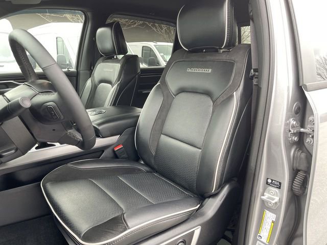 Used 2025 RAM 1500 Laramie w/ Sport Appearance Package AWD/4WD image 14