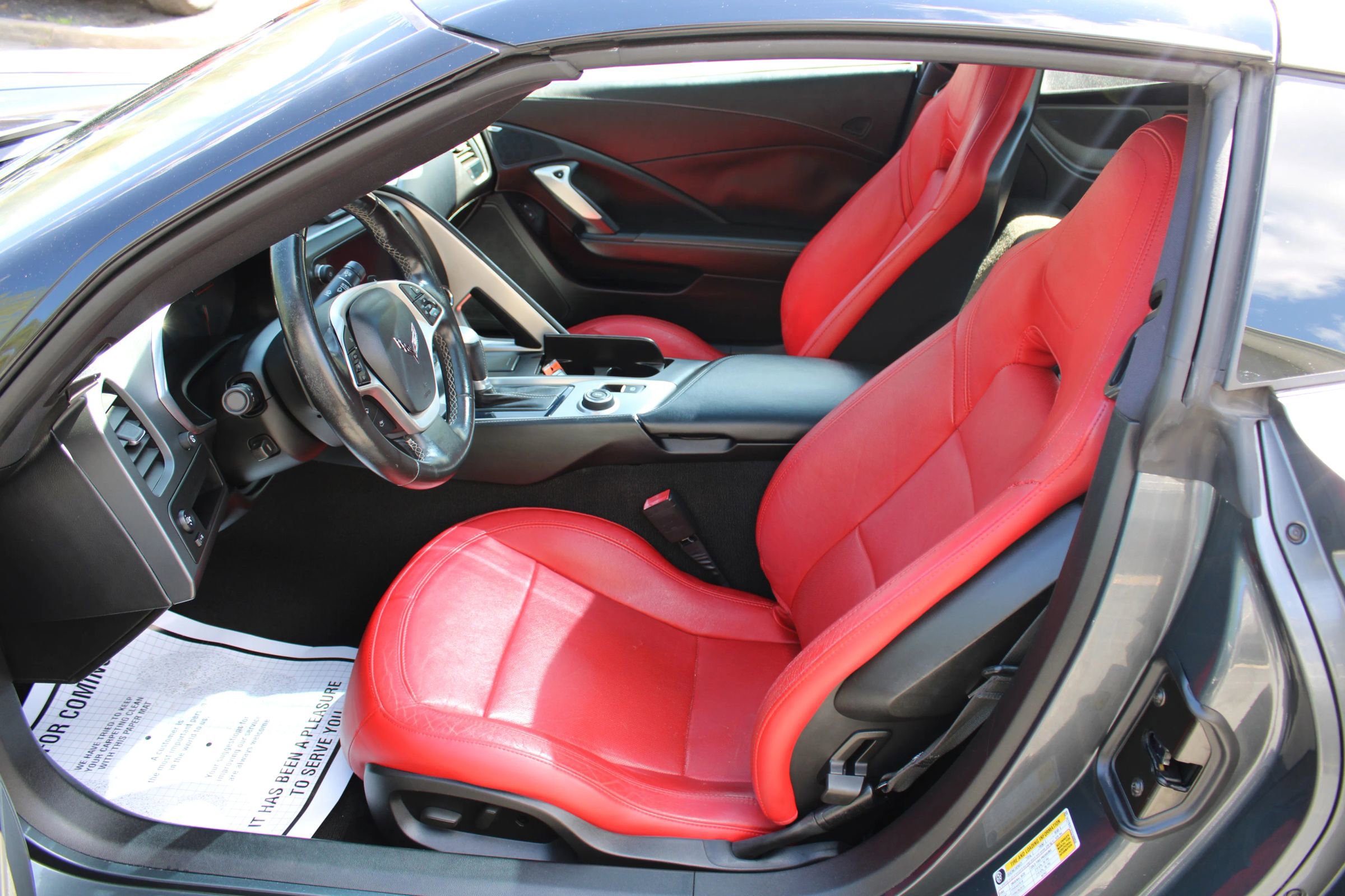 Used 2014 Chevrolet Corvette Stingray Coupe image 16