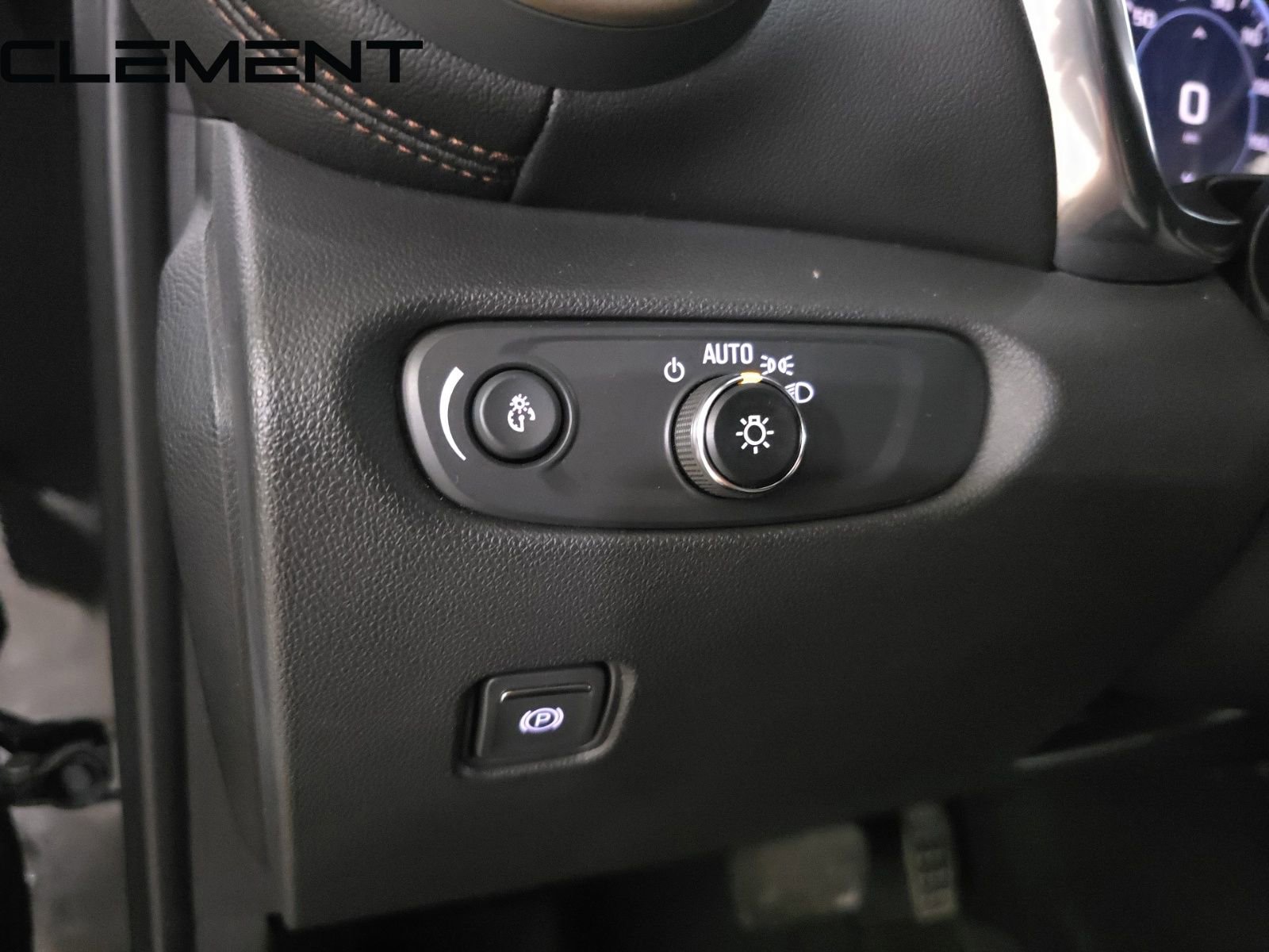 Used 2024 Chevrolet Blazer Premier w/ Driver Confidence II Package image 13