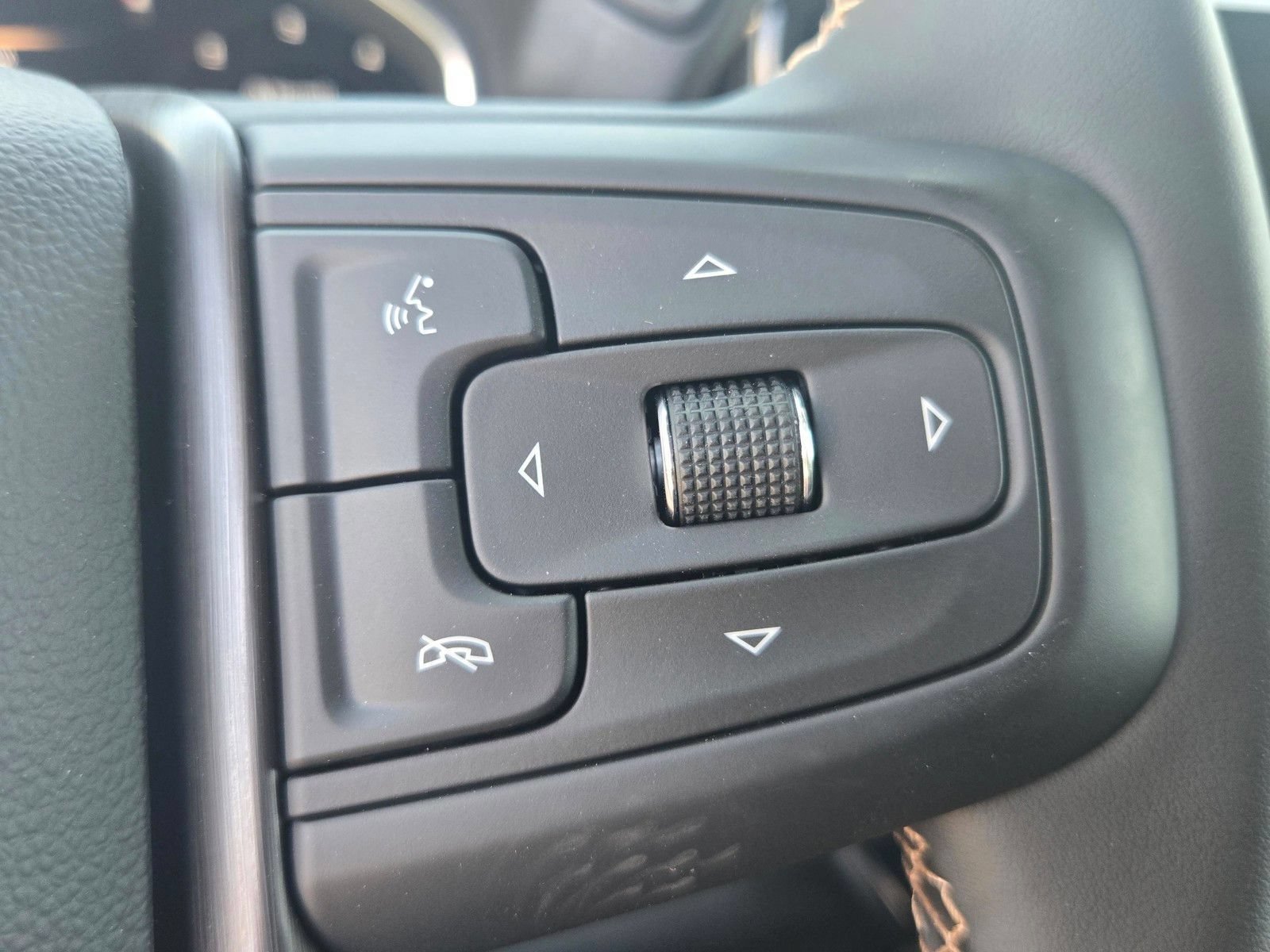 New 2026 GMC Sierra 2500 AT4 w/ Max Trailering Package AWD/4WD image 17
