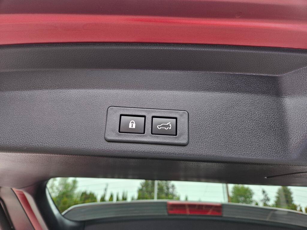 Used 2023 Subaru Ascent Onyx Edition Limited AWD/4WD image 12